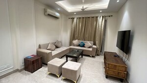 3 BHK Builder Floor For Rent in Saket