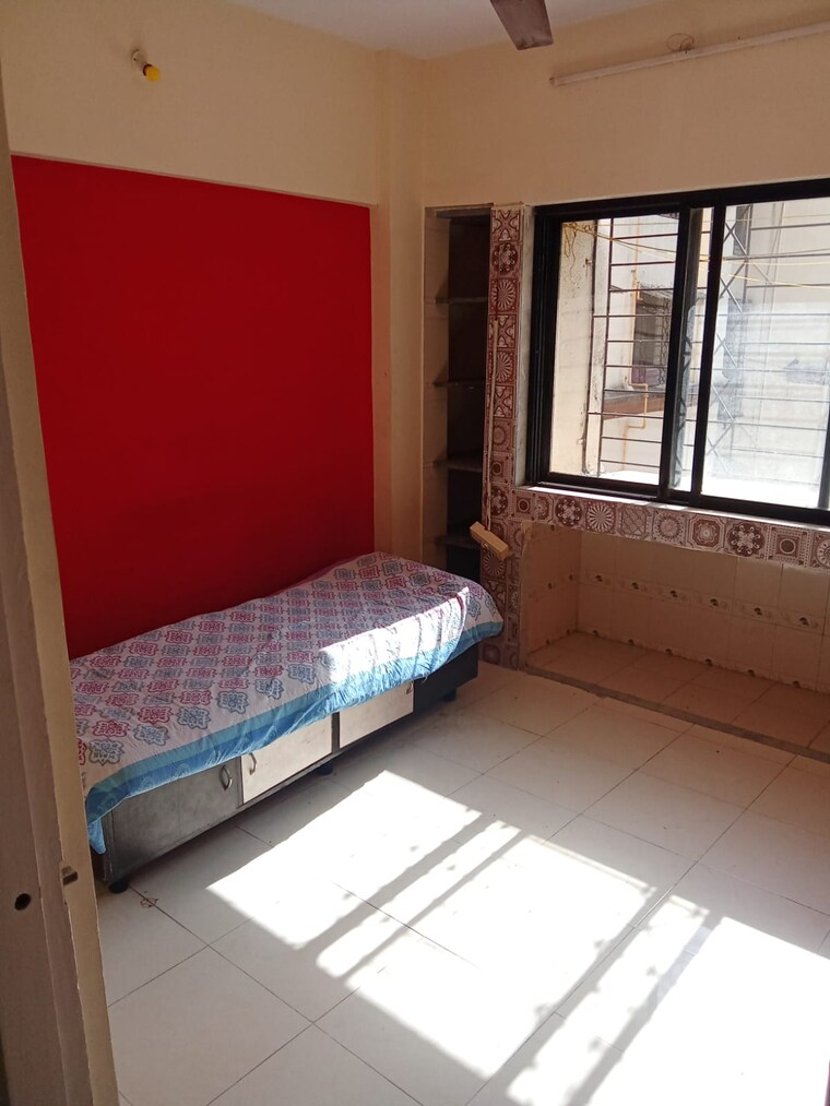 Room, coral-heights 2 Bedroom 600 Sq.Ft. Apartment In Kavesar Thane 9618194