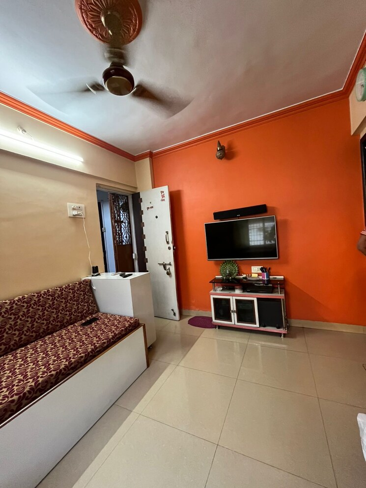 Living Room, chandravadan-chs 1 Bedroom 450 Sq.Ft. Apartment In Ganeshwadi Thane 9618196