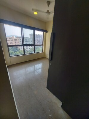 Room in 2 BHK Apartment at L&T Emerald Isle, Powai – for Rent