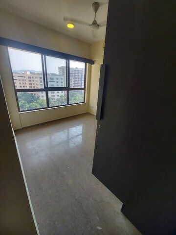 Room in 2 BHK Apartment at L&T Emerald Isle, Powai – for Rent