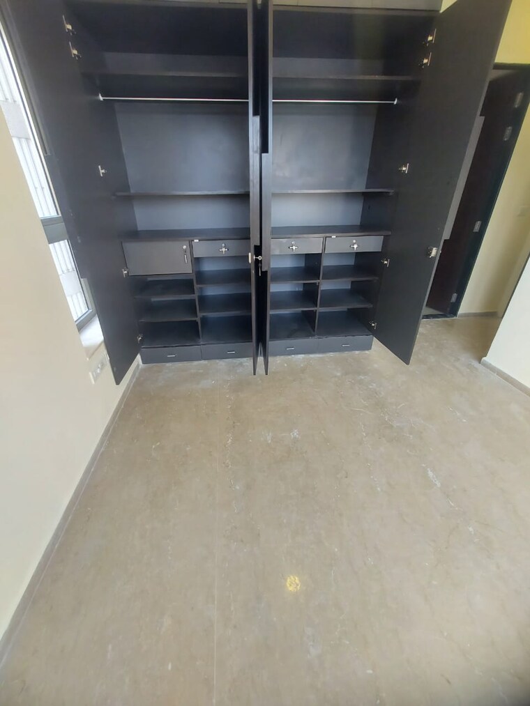 Room, l-t-emerald-isle 2 Bedroom 651 Sq.Ft. Apartment In Powai Mumbai 9618221