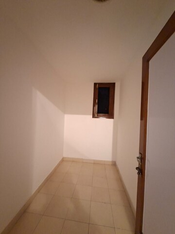 Room in 3 BHK Independent House at Sector 15 – for Rent