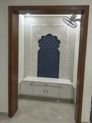 Room in 4 BHK Builder Floor at Sector 89 – for Sale