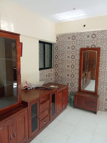 Room in 2 BHK Apartment at Mangal Murti CHS Thane, Owale – for Rent