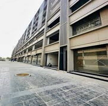  Office Space – Exterior View View at Gota - for Rent