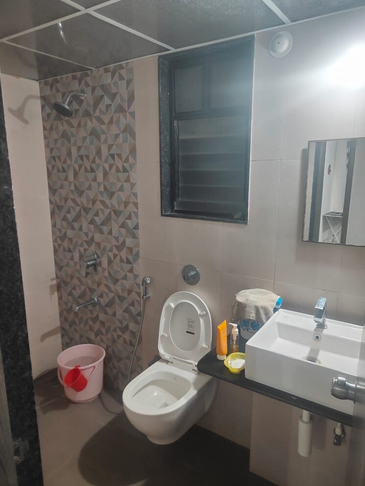 Bathroom, kohinoor-coral-phase-3 2 Bedroom 705 Sq.Ft. Apartment In Hinjewadi Pune 9618262