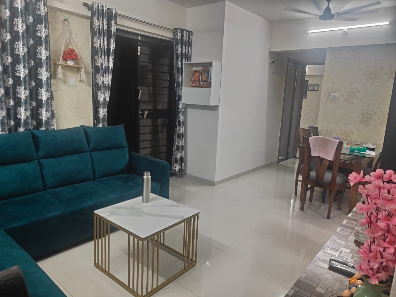2 BHK Apartment For Rent in Kohinoor Coral Phase 3