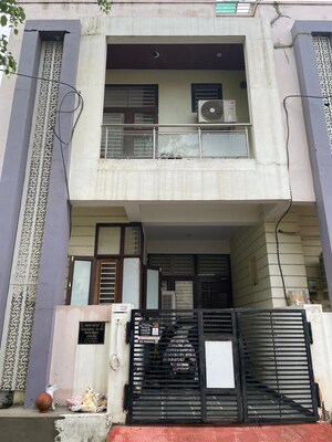 3 BHK Villa For Sale in Mansarovar Extension