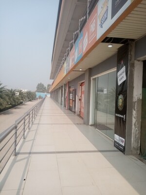  Shop For Sale in Sector 102