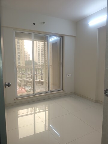 Room in 1 BHK Apartment at Unique Ivana, Mira Road – for Rent