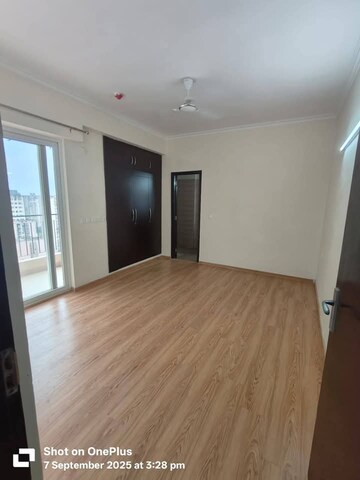 Bedroom in 3 BHK Apartment at Saket – for Rent