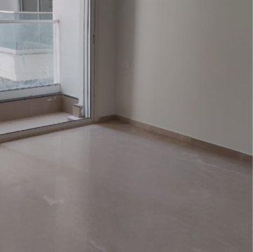 Room in 5 BHK Apartment at Omkar Alta Monte, Laxman Nagar – for Sale