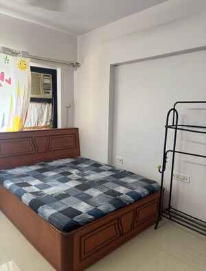 Bedroom in 2 BHK Apartment at Silver Crest Powai, Powai – for Rent