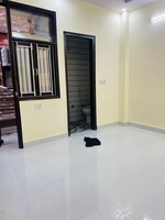 2 BHK 450 Sq.Ft. Builder Floor in Dwarka Mor