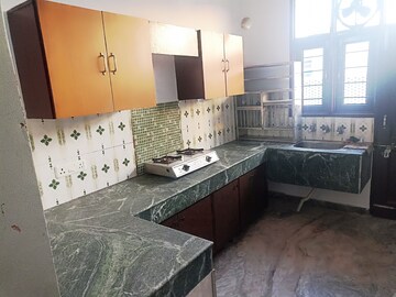 Kitchen in 4 BHK Villa at Sector 42 – for Rent