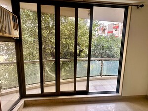 Balcony in 3 BHK Apartment at Bandra West – for Rent