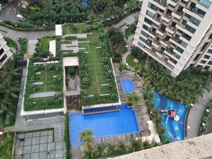 Balcony in 5 BHK Apartment at Oberoi Springs, Andheri West – for Rent