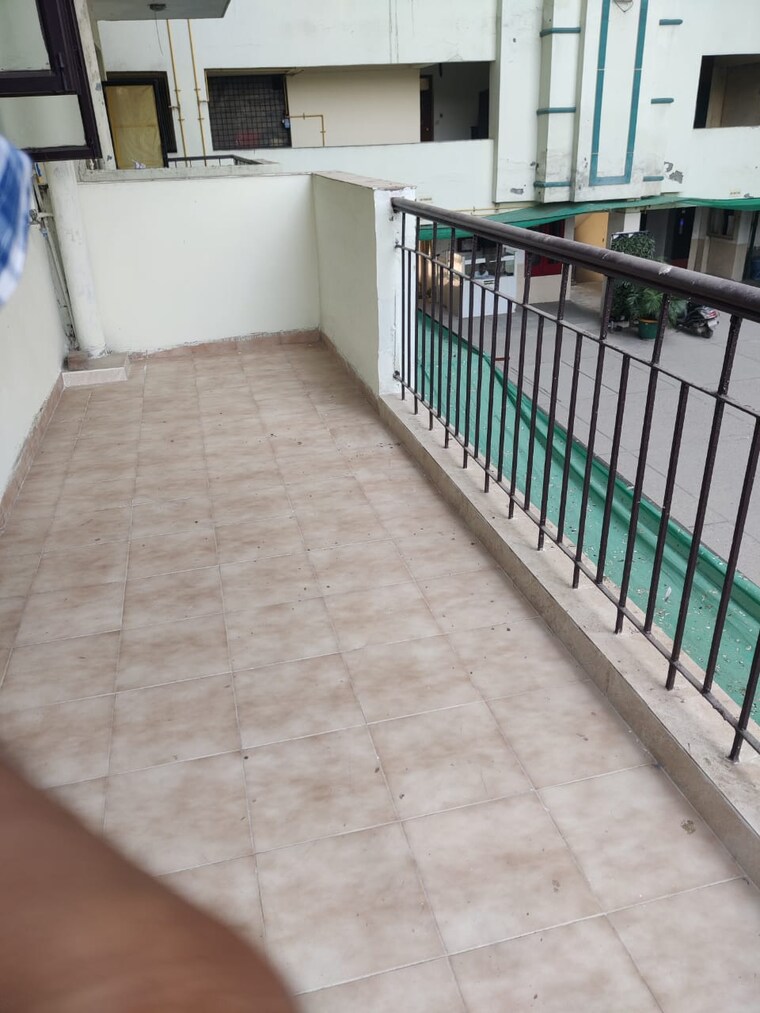 Balcony, balaji-apartments-palam-vihar 2 Bedroom 950 Sq.Ft. Builder Floor In Palam Vihar Extension Gurgaon 9618435