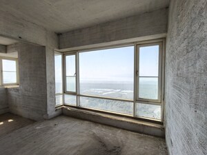 Room in 5 BHK Penthouse at The Wadhwa Palm Beach Residency, Nerul Sector 4 – for Sale