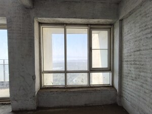 Room in 5 BHK Penthouse at The Wadhwa Palm Beach Residency, Nerul Sector 4 – for Sale