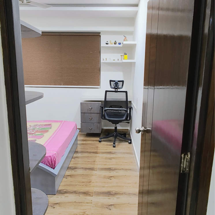 Room, golf-edge 2 Bedroom 1400 Sq.Ft. Apartment In Nanakramguda Hyderabad 9618441