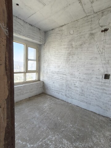 Room in 5 BHK Penthouse at The Wadhwa Palm Beach Residency, Nerul Sector 4 – for Sale