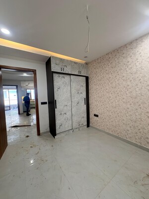 Room in 3 BHK Builder Floor at Fidato Honour Homes, Sector 89 – for Sale