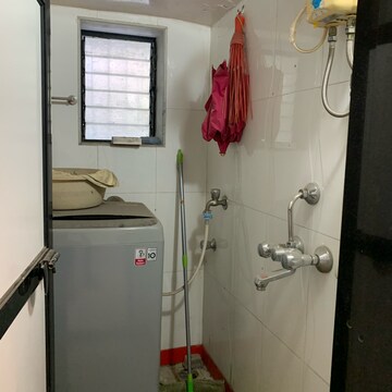 Bathroom in 2 BHK Apartment at Torna CHS Borivali, Dalvi Nagar – for Sale