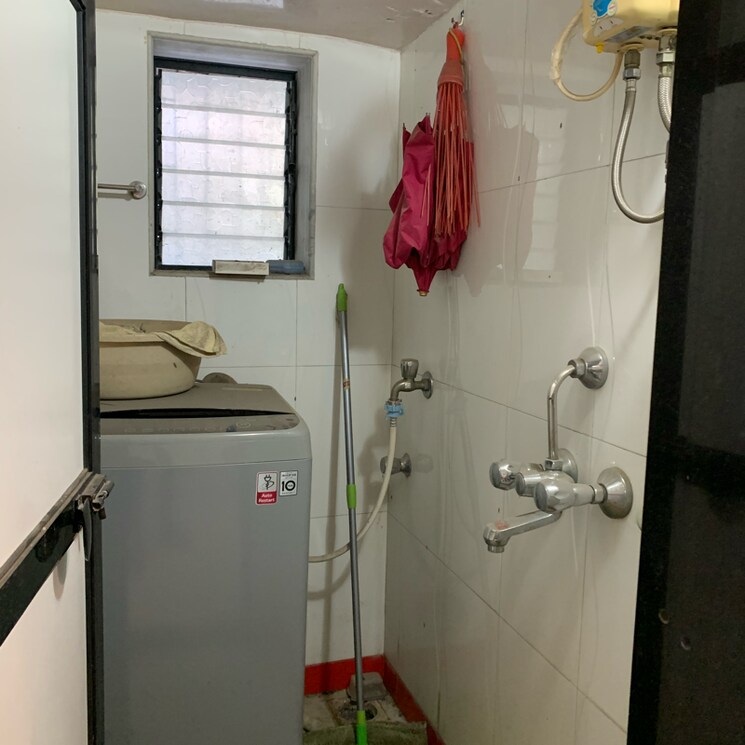 Bathroom, torna-chs-borivali 2 Bedroom 550 Sq.Ft. Apartment In Dalvi Nagar Mumbai 9618453