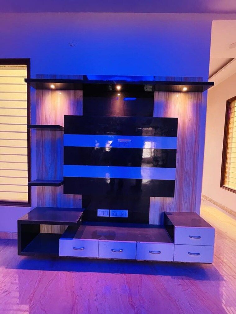 undefined, sector 85 3.5 Bedroom 2250 Sq.Ft. Builder Floor In Sector 85 Faridabad 9618442