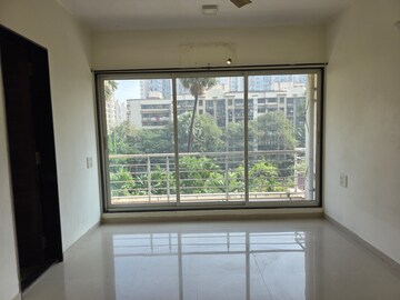 2 BHK Apartment For Rent in Lokhandwala Spring Grove, Kandivali East
