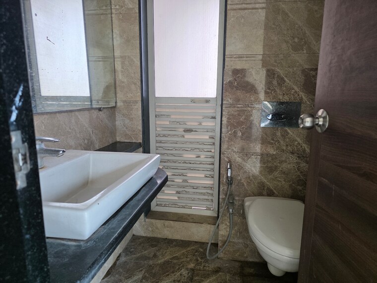 Bathroom, lokhandwala-spring-grove 2 Bedroom 1120 Sq.Ft. Apartment In Kandivali East Mumbai 9618497