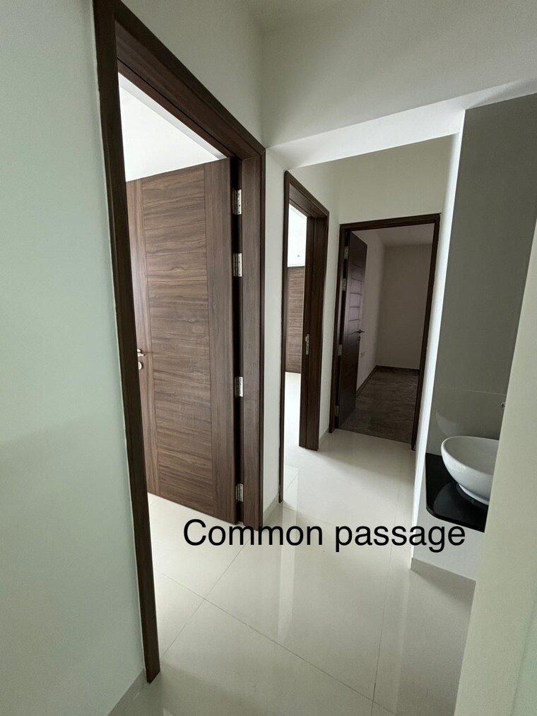 Room, shubh-gateway 3 Bedroom 1185 Sq.Ft. Apartment In Viman Nagar Pune 9618465