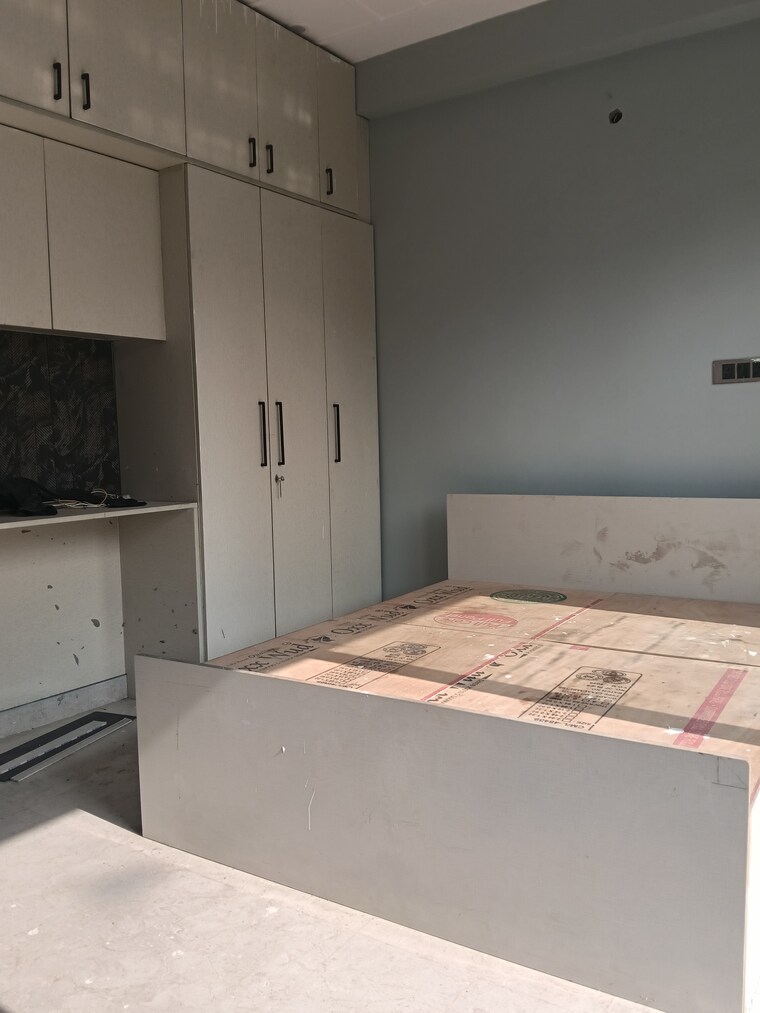 Room, ansal-plaza-sector-23 2 Bedroom 1100 Sq.Ft. Builder Floor In Sector 23 Gurgaon 9618471