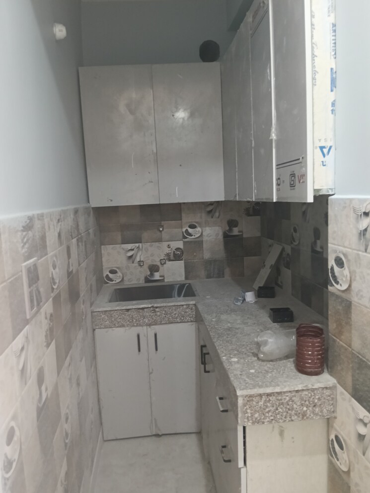 Kitchen, ansal-plaza-sector-23 2 Bedroom 1100 Sq.Ft. Builder Floor In Sector 23 Gurgaon 9618471