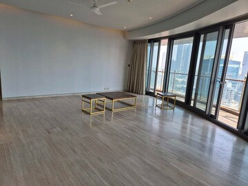 Room in 3 BHK Apartment at Lodha The World Towers World One Tier 2, Worli – for Sale