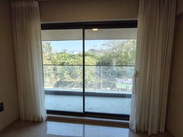 Room in 3 BHK Apartment at Experio Platinum Elysium, Sector 29 Nerul – for Sale