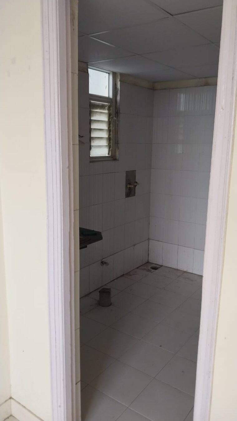Bathroom, sanchar-residency 3.5 Bedroom 1781 Sq.Ft. Apartment In Raj Nagar Extension Ghaziabad 9618513