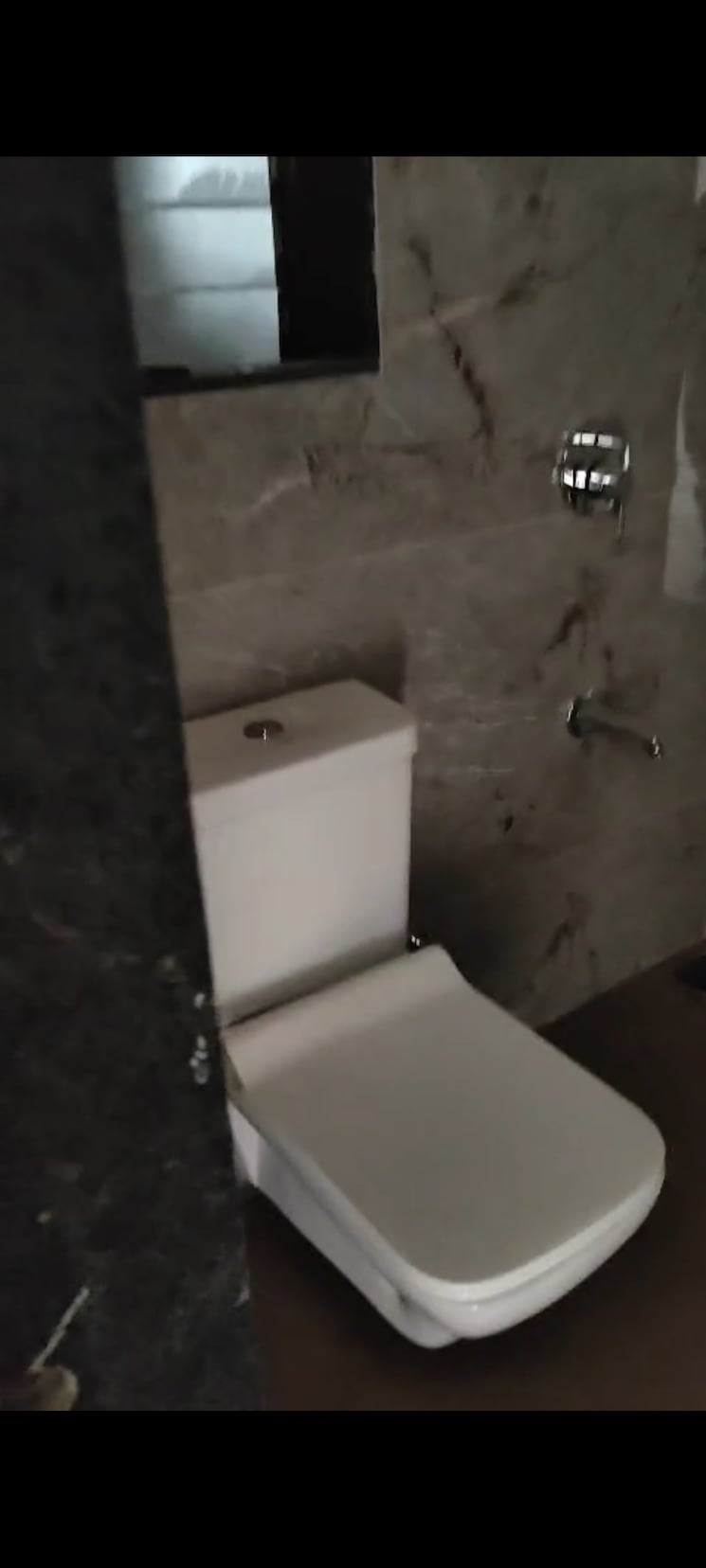 Attached Bathroom, kurla east 1 Bedroom 430 Sq.Ft. Apartment In Kurla East Mumbai 9618525