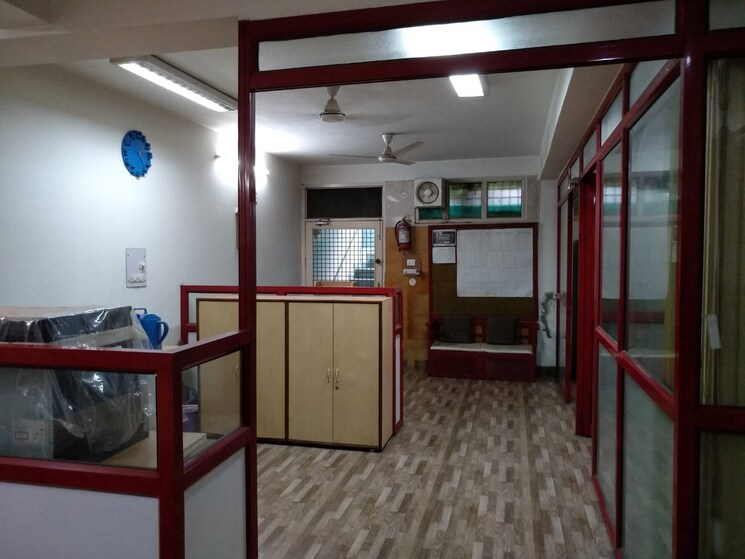 Team Area, vasundhara-complex Commercial Office Space 900 Sq.Ft. In Indira Nagar Lucknow 9618569