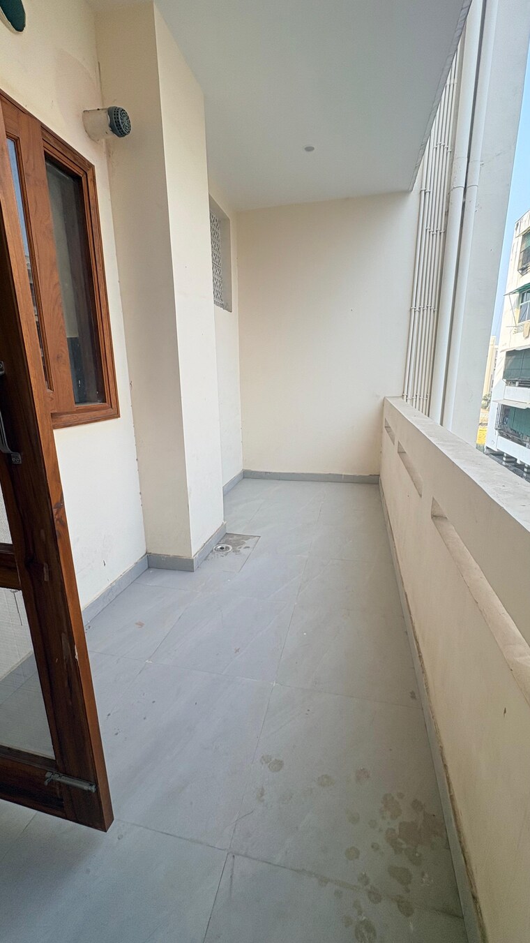 Balcony, fidato-honour-homes 3 Bedroom 180 Sq.Yd. Builder Floor In Sector 89 Faridabad 9618536