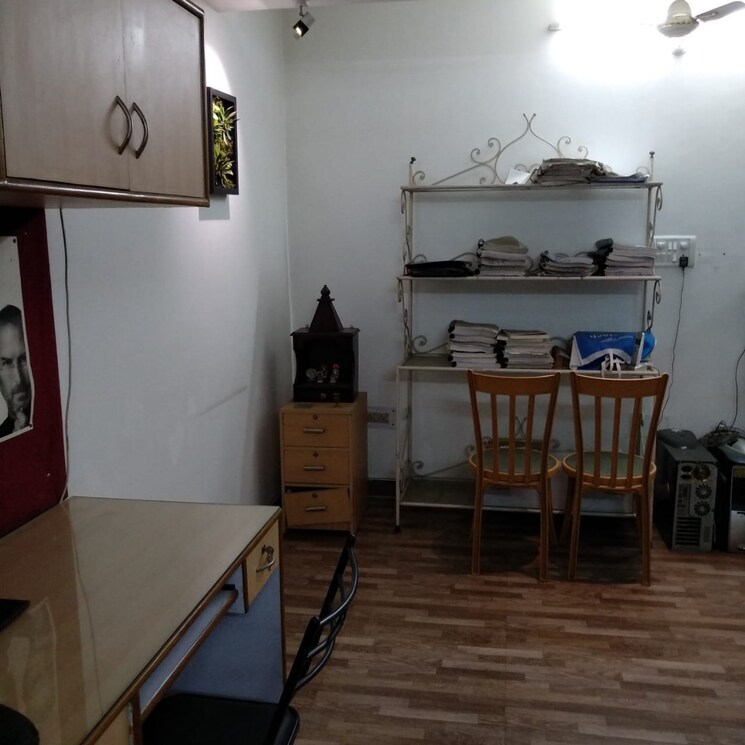 Team Area, vasundhara-complex Commercial Office Space 900 Sq.Ft. In Indira Nagar Lucknow 9618569