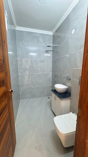 Bathroom in 3 BHK Builder Floor at Fidato Honour Homes, Sector 89 – for Sale