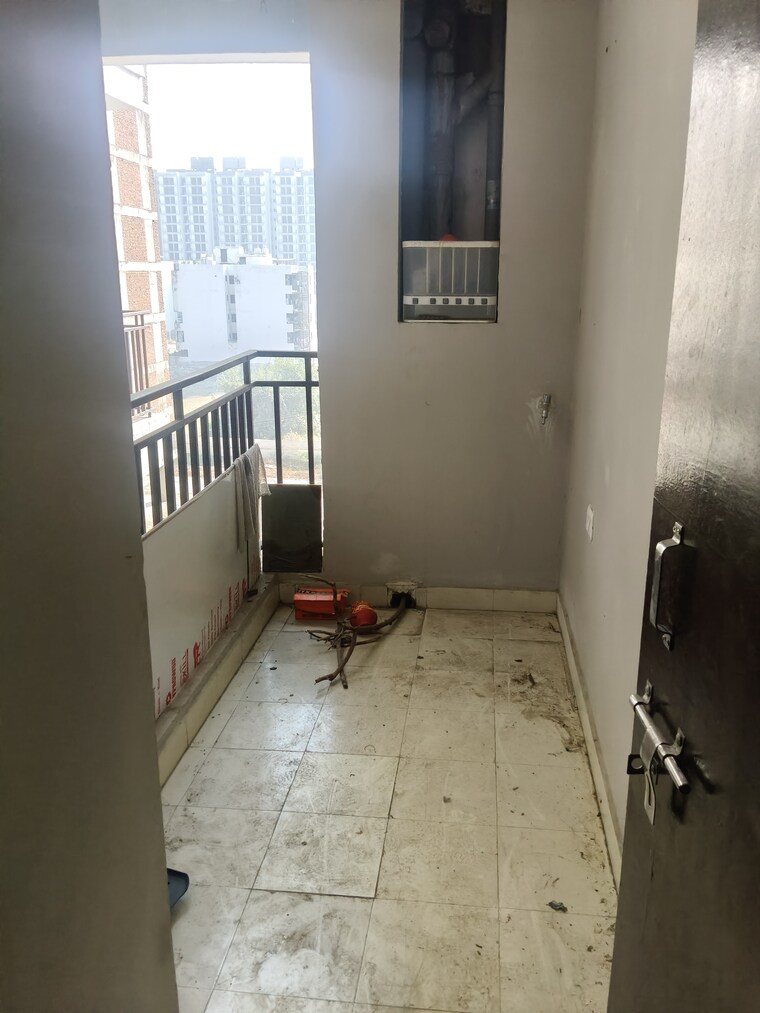 Other, amolik-sankalp 3 Bedroom 646 Sq.Ft. Apartment In Sector 85 Faridabad 9618731