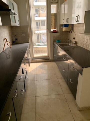 Kitchen in 2 BHK Apartment at BPTP Discovery Park, Sector 80 – for Rent