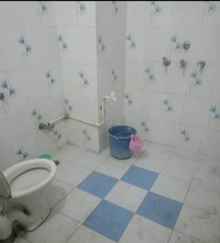 Bathroom, vikas nagar 2 Bedroom 1920 Sq.Ft. Villa In Vikas Nagar Lucknow 9618576