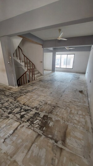  Warehouse For Rent in Shree Ganesh CHS Charkop, Charkop Sector 3