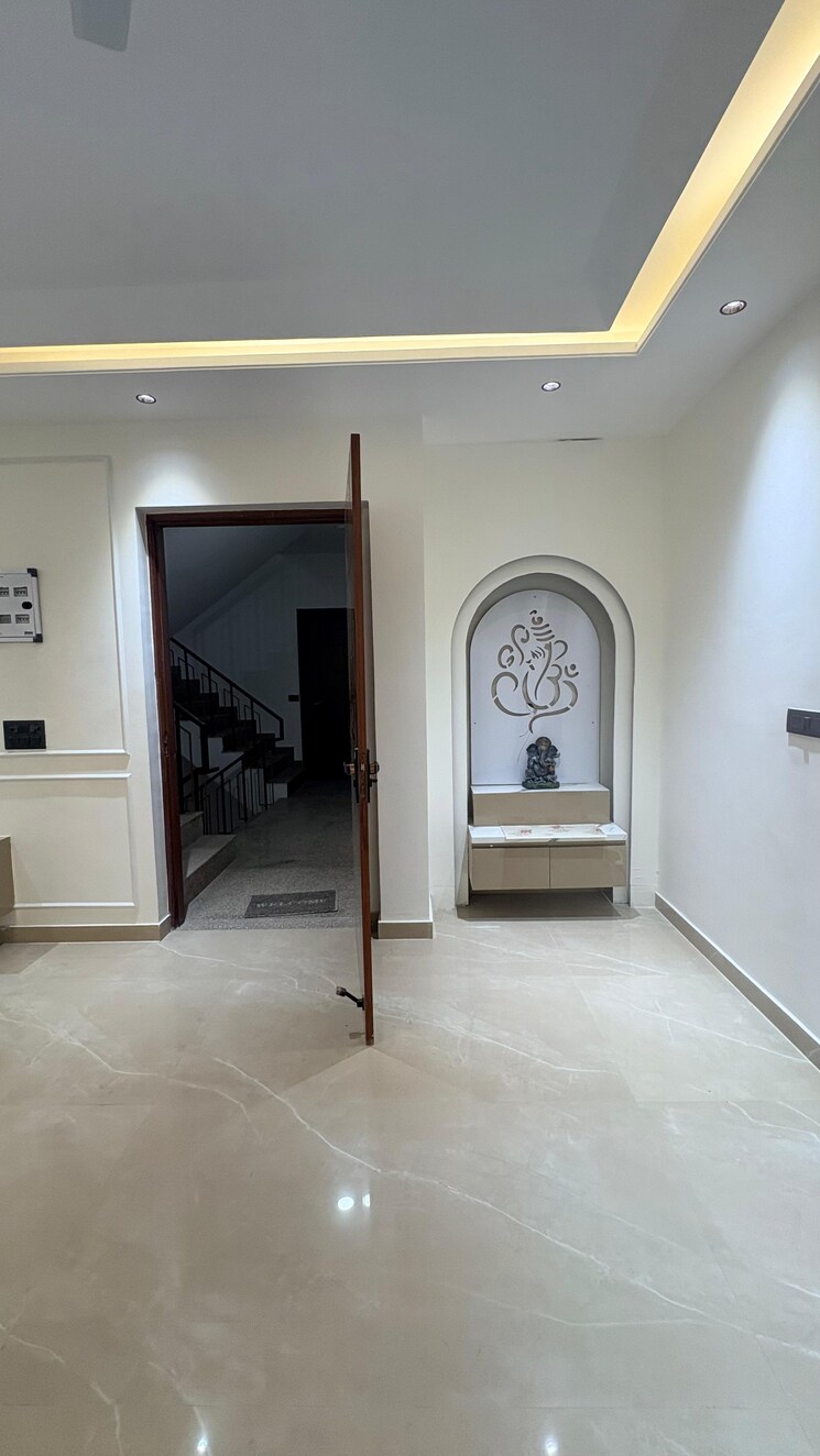 undefined, amolik-aster-woods 3 Bedroom 180 Sq.Yd. Builder Floor In Sector 98 Faridabad 9618645