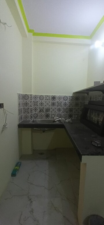 Kitchen in 2 BHK Builder Floor at Mayur Vihar Phase 1 – for Rent